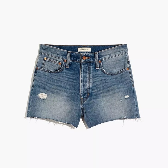 Madewell The Dadjean Short in Castlewood Wash: Distressed Edition - Picture 1 of 5